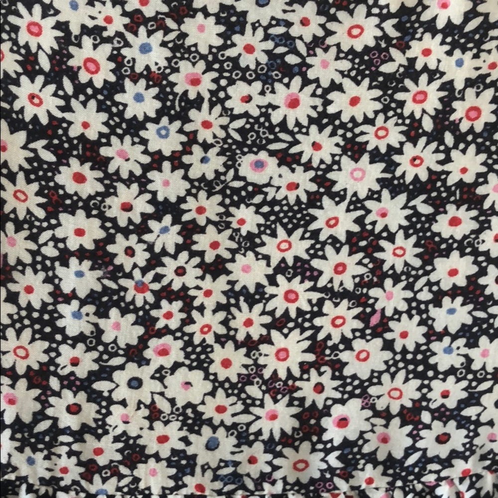 Lightweight Flower Dress! - Picture 4 of 7